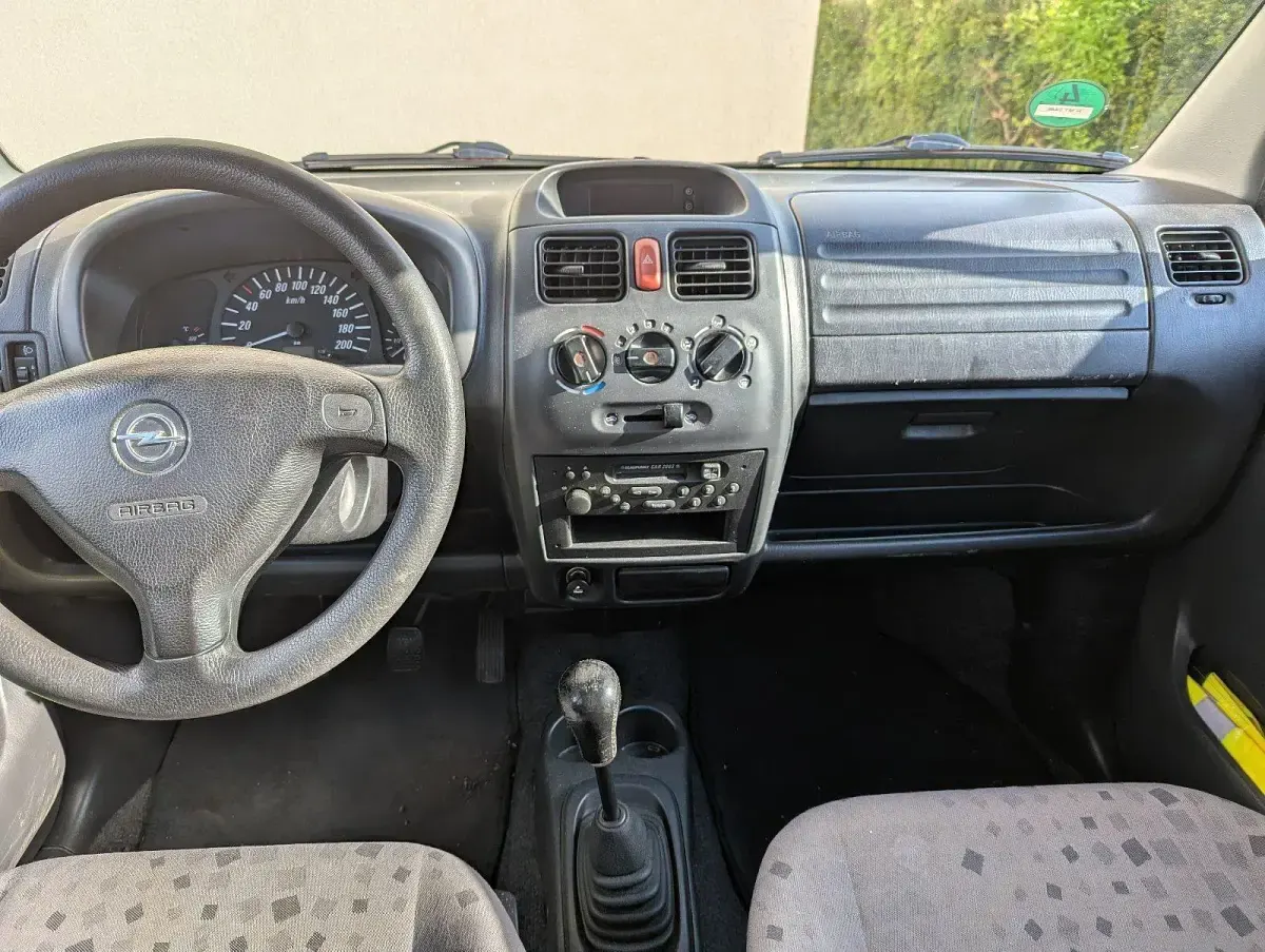 Gebraucht Opel Agila 75 PS (55 kW) 2003 Blau Van / Kleinbus