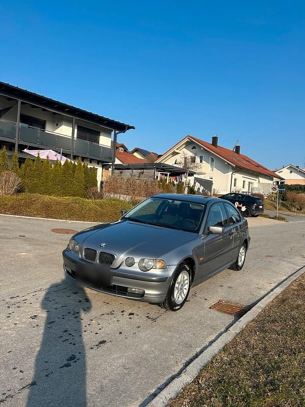 Gebraucht BMW 316 116 PS (85 kW) 2004 Coupé