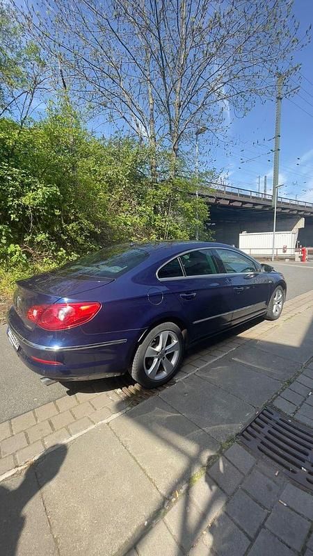 Gebraucht VW Passat 170 PS (125 kW) 2010 Blau Coupé