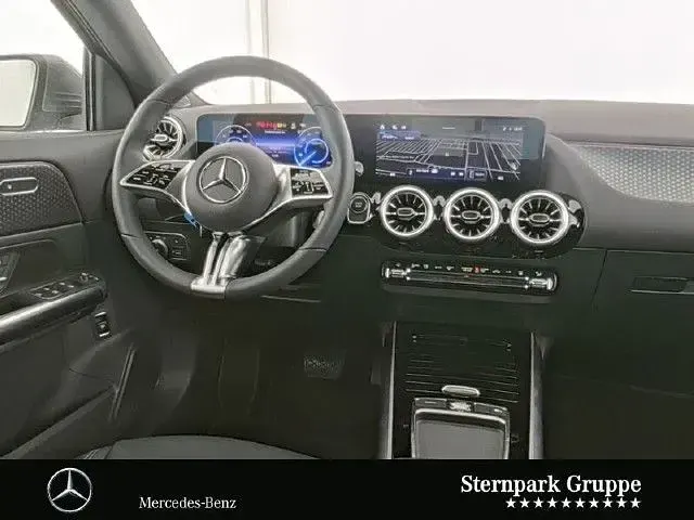 Second-hand Mercedes EQA250 139 kW (190 CP) 2025 SUV