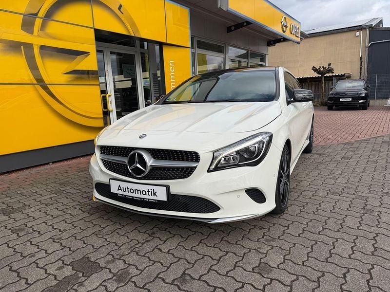 Gebraucht Mercedes CLA200 156 PS (114 kW) 2016 Weiß Limousine