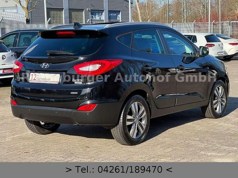 Gebraucht Hyundai ix35 184 PS (135 kW) 2015 Schwarz SUV