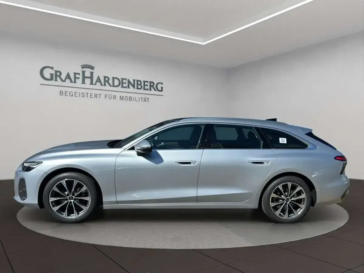 Gebraucht Audi A6 Advanced 204 PS (150 kW) 2025 Florettsilber metallic Kombi
