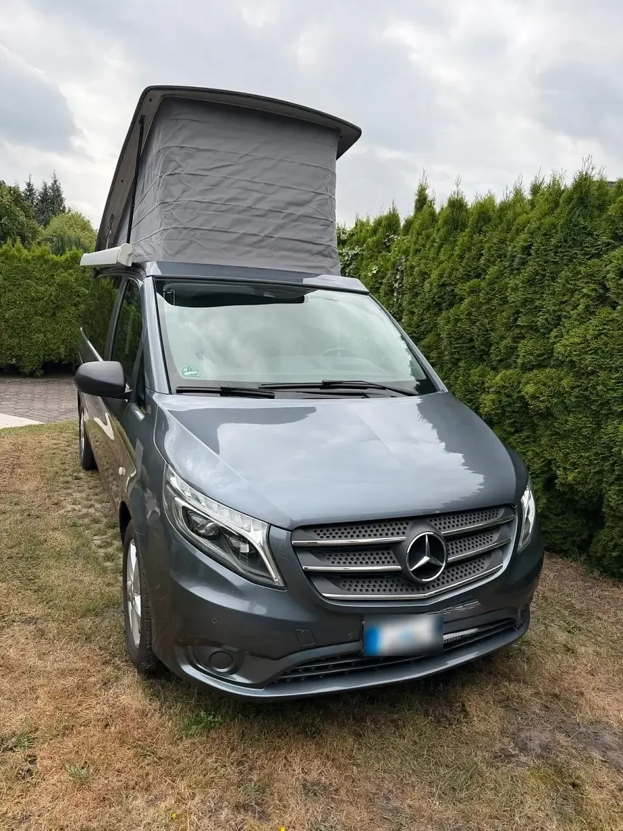 Gebraucht Mercedes V220 Marco Polo 163 PS (119 kW) 2017 Grau Van / Kleinbus