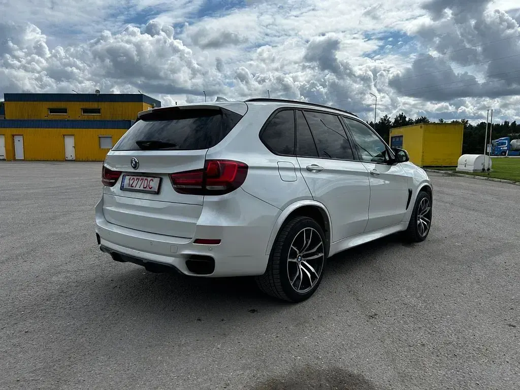 Gebraucht BMW X5 Performance 449 PS (330 kW) 2014 Weiß SUV