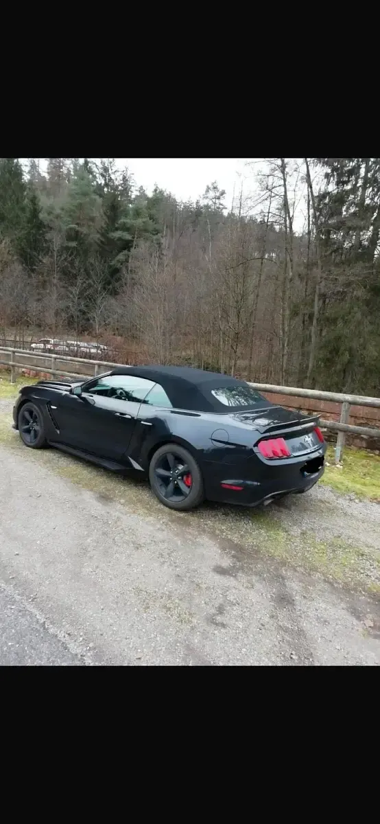 Gebraucht Ford Mustang 305 PS (224 kW) 2017 Schwarz Cabrio