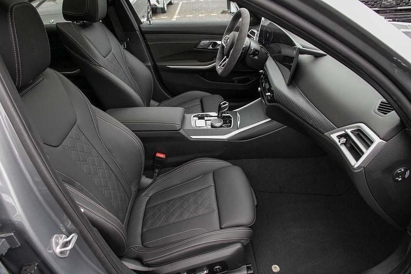 Neu Alpina D3 355 PS (261 kW) 2026 Grau Limousine