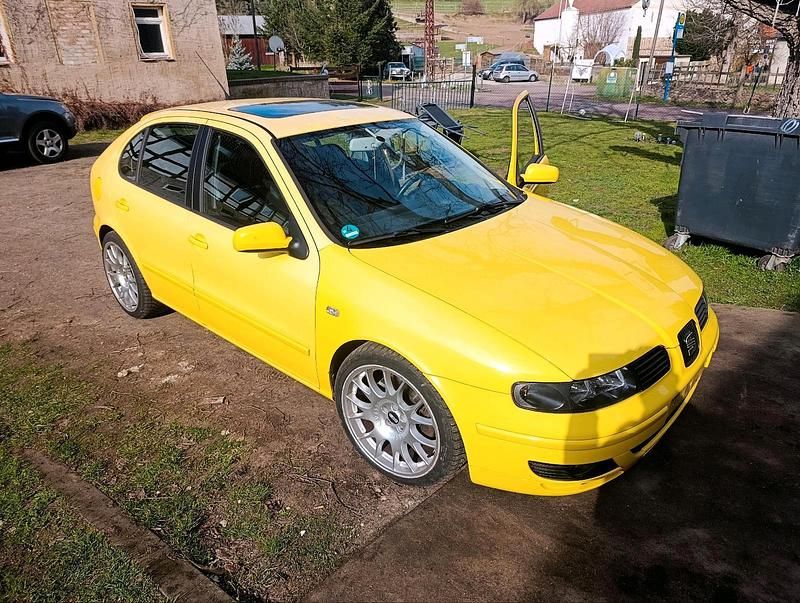 Gebraucht Seat Leon 180 PS (132 kW) 2001 Gelb Kleinwagen
