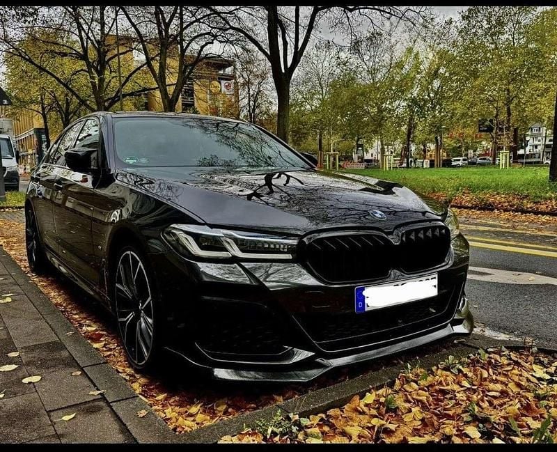 Gebraucht BMW 540 M Sport 333 PS (244 kW) 2023 Grau Limousine