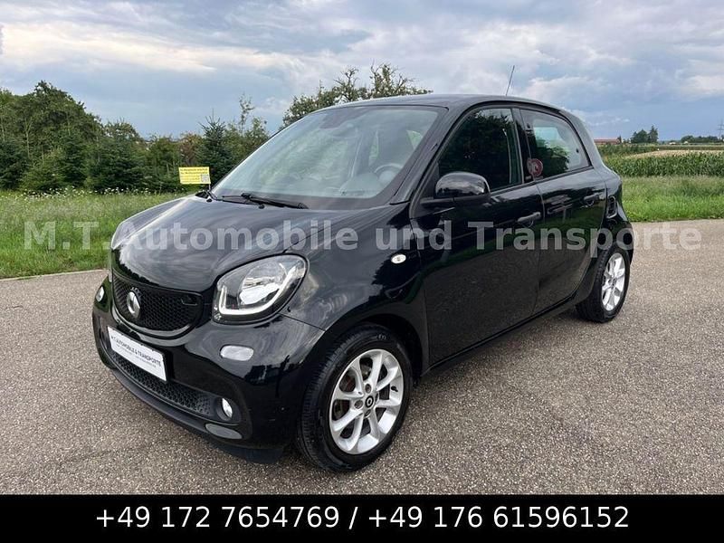 Schwarz Gebraucht 2016 Smart ForFour Basis Limousine | 6.999 € (Guter Preis) - Bild 1/4