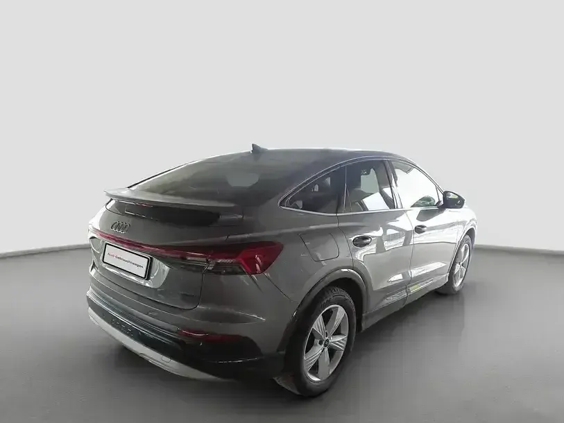 Gebraucht Audi Q4 Sportback e-tron Advanced Plus 210 kW (286 PS) 2024 Taifungrau SUV