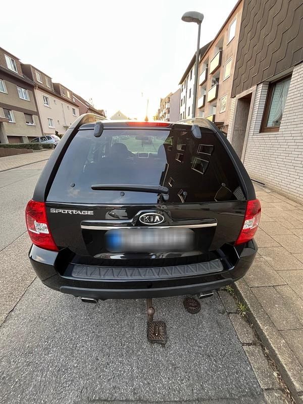 Gebraucht Kia Sportage 141 PS (103 kW) 2009 Schwarz SUV