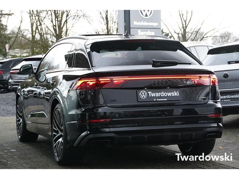 Gebraucht Audi Q8 S-Line 286 PS (210 kW) 2025 Schwarz SUV