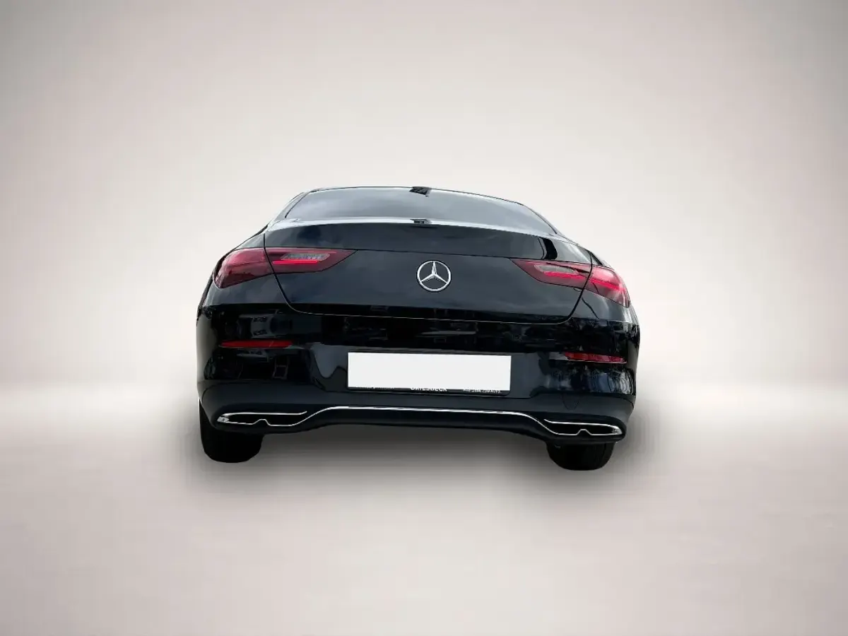 Gebraucht Mercedes CLA200 Progressive 150 PS (110 kW) 2023 Schwarz Coupé