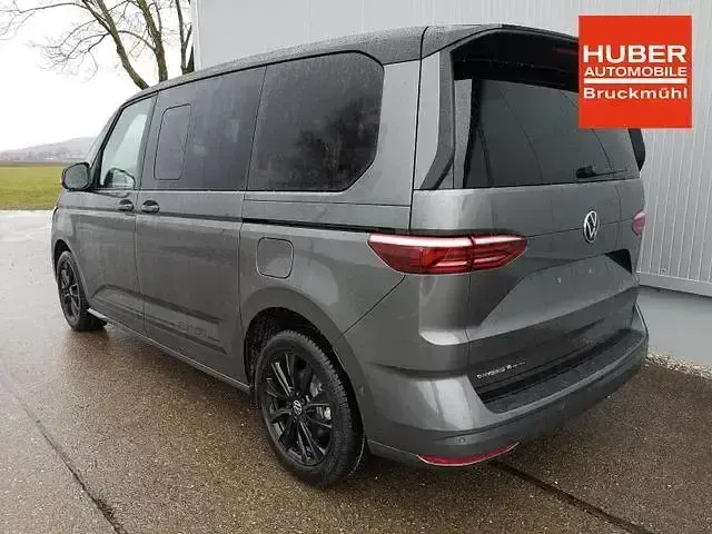 Nowe VW Multivan Edition 2026 Andere Minivan