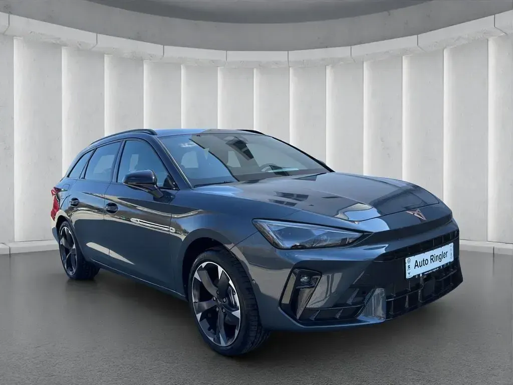 Nouvelle Cupra Leon 150 ch (110 kW) 2026 Gris Break