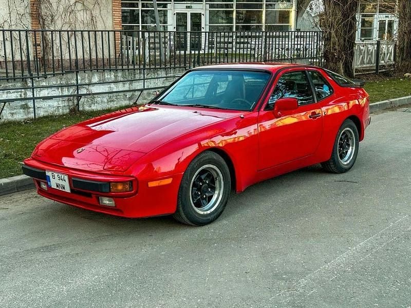 Gebraucht Porsche 944 163 PS (119 kW) 1985 Rot Coupé