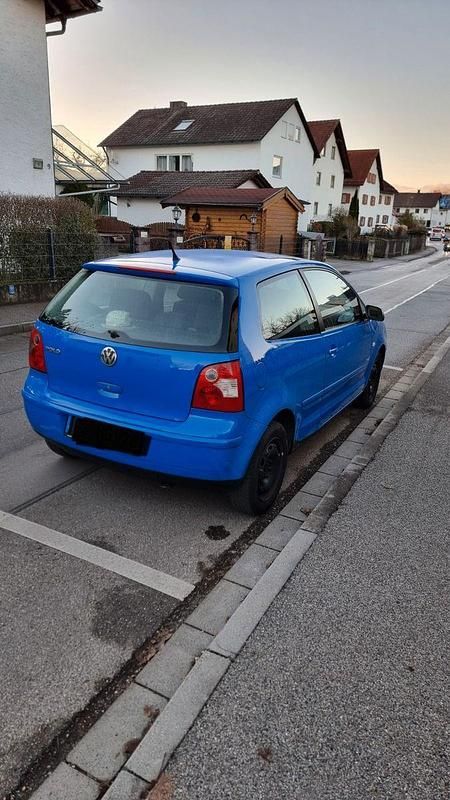 Gebraucht VW Polo Basis 54 PS (39 kW) 2004 Blau Limousine