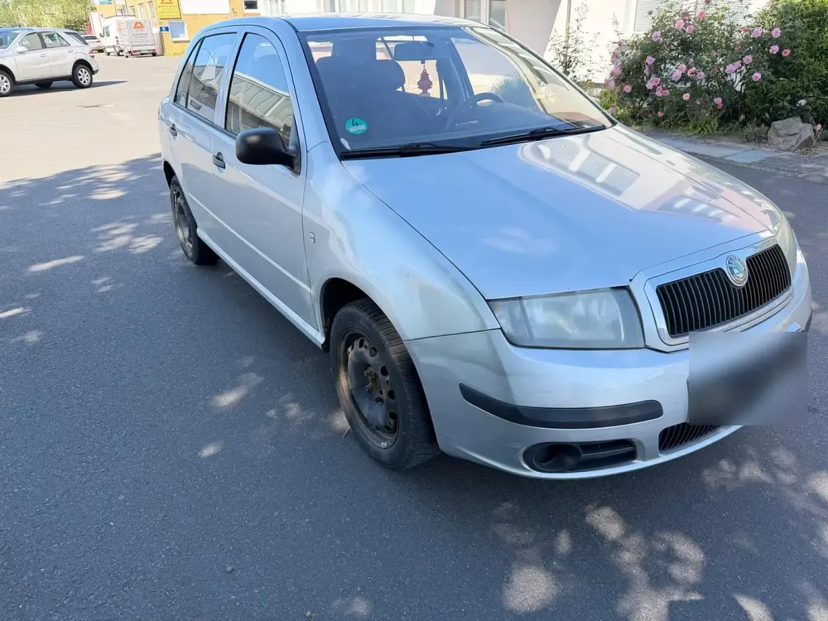 Gebraucht Skoda Fabia 75 PS (55 kW) 2005 Silber Limousine