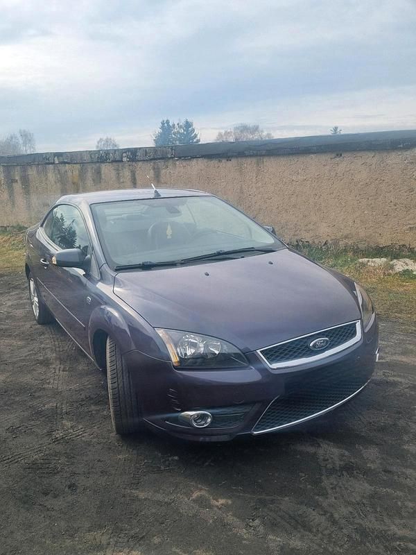 Gebraucht Ford Focus 145 PS (106 kW) 2007 Violet Limousine