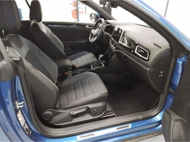 Gebraucht VW T-Roc Cabriolet R-line 150 PS (110 kW) 2023 Blau Cabrio