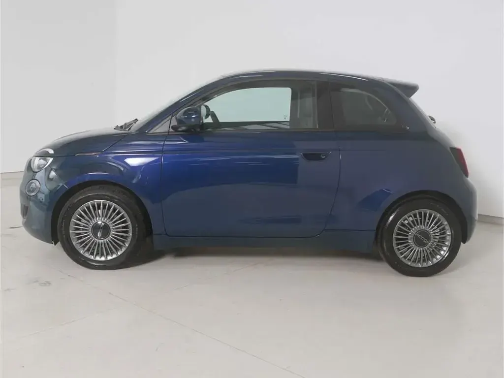 Gebraucht Fiat 500e Icon 86 kW (118 PS) 2022 Grün Limousine