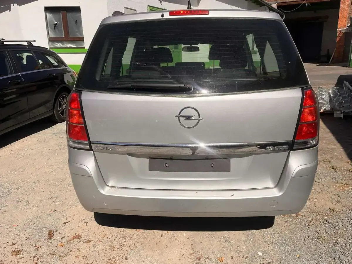 Gebraucht Opel Zafira Edition 120 PS (88 kW) 2006 Grau Van / Kleinbus