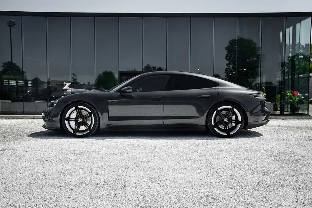 Gebraucht Porsche Taycan Turbo 459 kW (625 PS) 2020 Grau Limousine