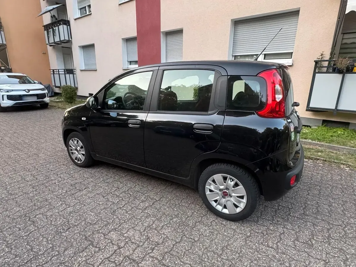 Gebraucht Fiat Panda 69 PS (50 kW) 2017 Schwarz Kleinwagen
