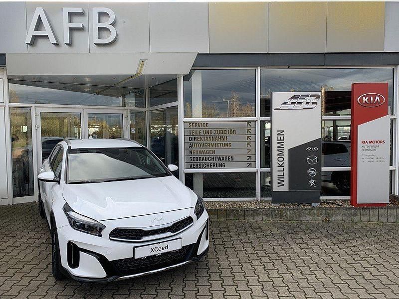 Gebraucht Kia XCeed Vision 140 PS (102 kW) 2024 Deluxeweiss met. SUV