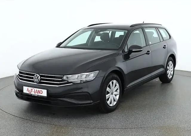 Second-hand VW Passat 122 CP (89 kW) 2024 Gri Break