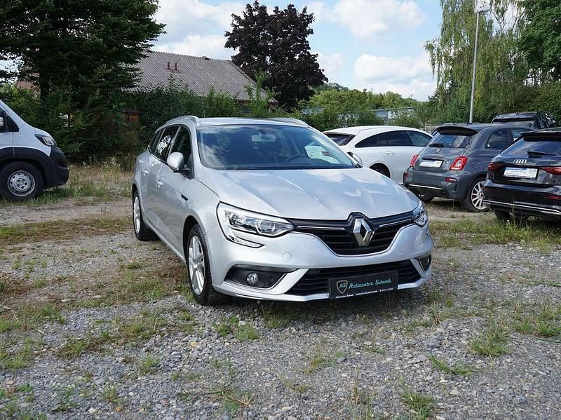 Platingrau Gebraucht 2020 Renault Mégane GrandTour Business Kombi | 14.290 € (Fairer Preis) - Bild 1/4