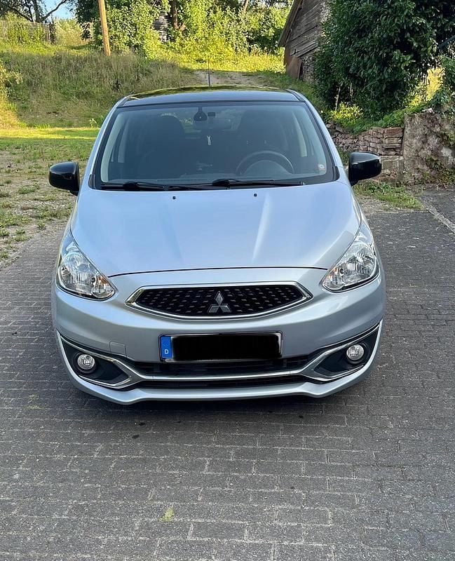 Silber Gebraucht 2020 Mitsubishi Space Star Top Kleinwagen | 8.500 € (Guter Preis) - Bild 1/4