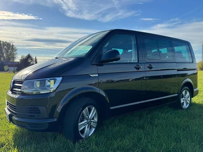 Gebraucht VW T6 Comfortline 150 PS (110 kW) 2018 Schwarz Van