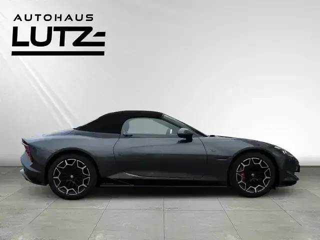 Neu MG Cyberster 183 kW (250 PS) 2025 Grau Cabrio