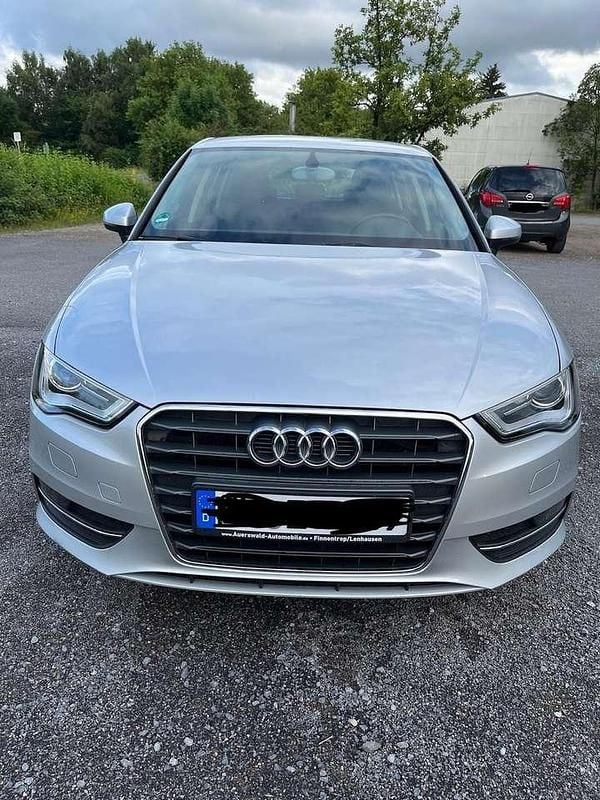 Silber Gebraucht 2013 Audi A3 | 5.900 € (Superpreis) - Bild 1/4