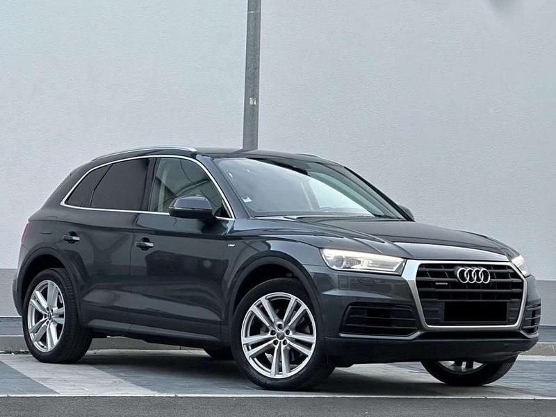 Gebraucht Audi Q5 163 PS (119 kW) 2019 Grau SUV