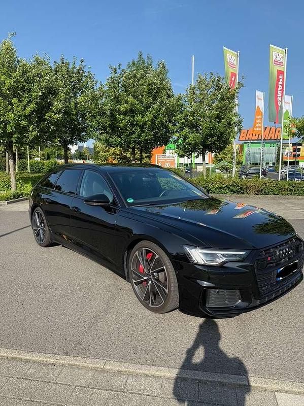 Schwarz Gebraucht 2023 Audi S6 Basis Kombi | 74.000 € - Bild 1/4
