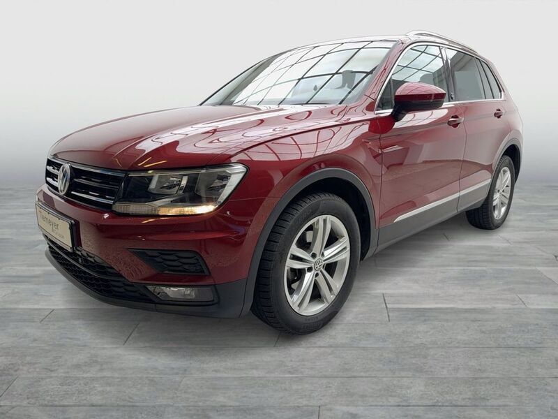 Gebraucht VW Tiguan Sound 150 PS (110 kW) 2017 Rot SUV