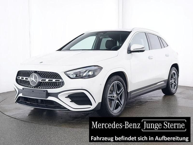 Unilack polarweiß Gebraucht 2024 Mercedes GLA200 Advanced Plus SUV | 39.900 € (Fairer Preis) - Bild 1/4