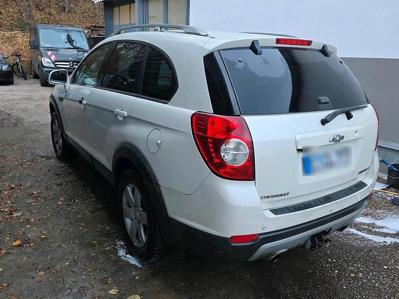 Gebraucht Chevrolet Captiva 164 PS (120 kW) 2013 Weiß SUV