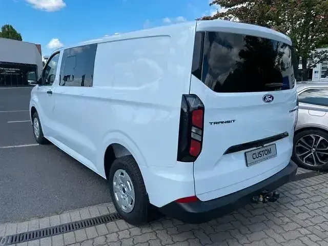 Gebraucht Ford Transit Custom Trend 136 PS (100 kW) 2025 Frozen white Limousine