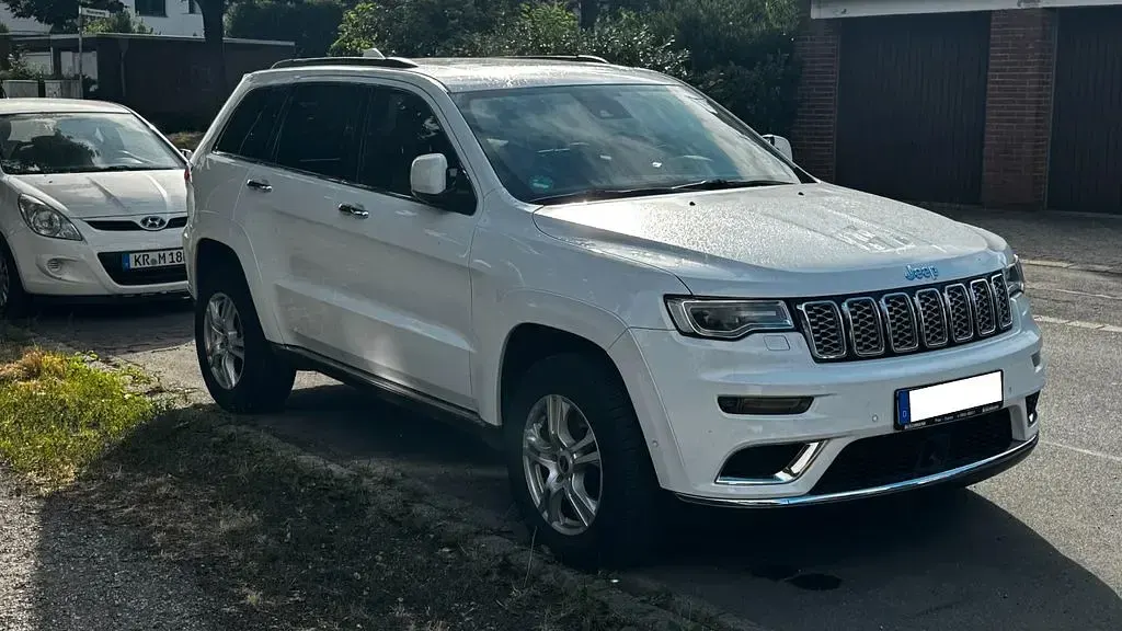 Gebraucht Jeep Grand Cherokee Summit 250 PS (183 kW) 2019 Weiß SUV