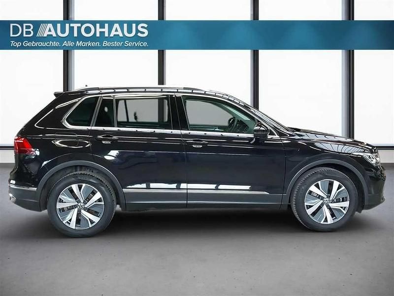 Gebraucht VW Tiguan Elegance 245 PS (180 kW) 2021 Schwarz SUV