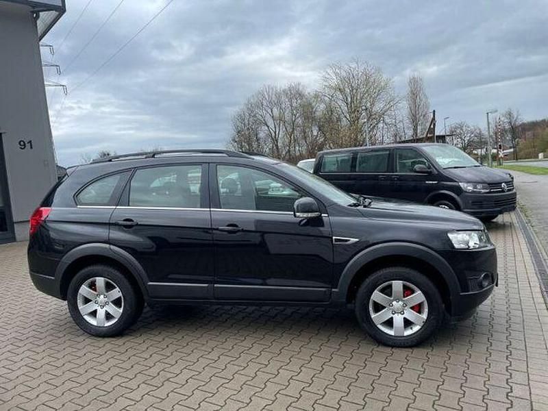 Gebraucht Chevrolet Captiva LT 167 PS (122 kW) 2012 Schwarz SUV