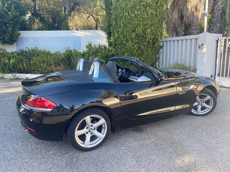 Schwarz Gebraucht 2010 BMW Z4 Cabrio | 15.700 € (Etwas zu teuer) - Bild 1/4