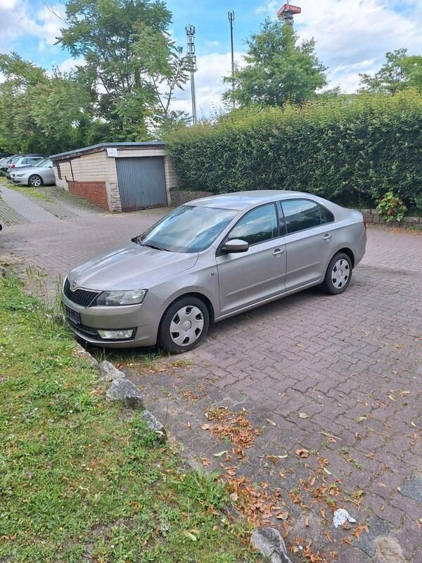 Gebraucht 2013 Skoda Rapid Limousine | 6.000 € (Guter Preis) - Bild 1/4