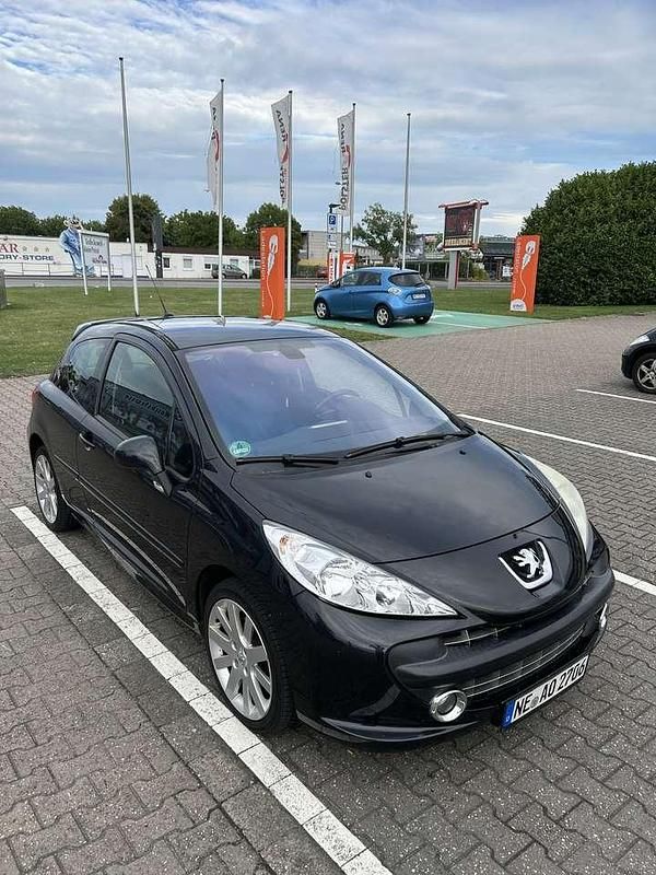 Schwarz Gebraucht 2005 Peugeot 207 Limousine | 600 € - Bild 1/4