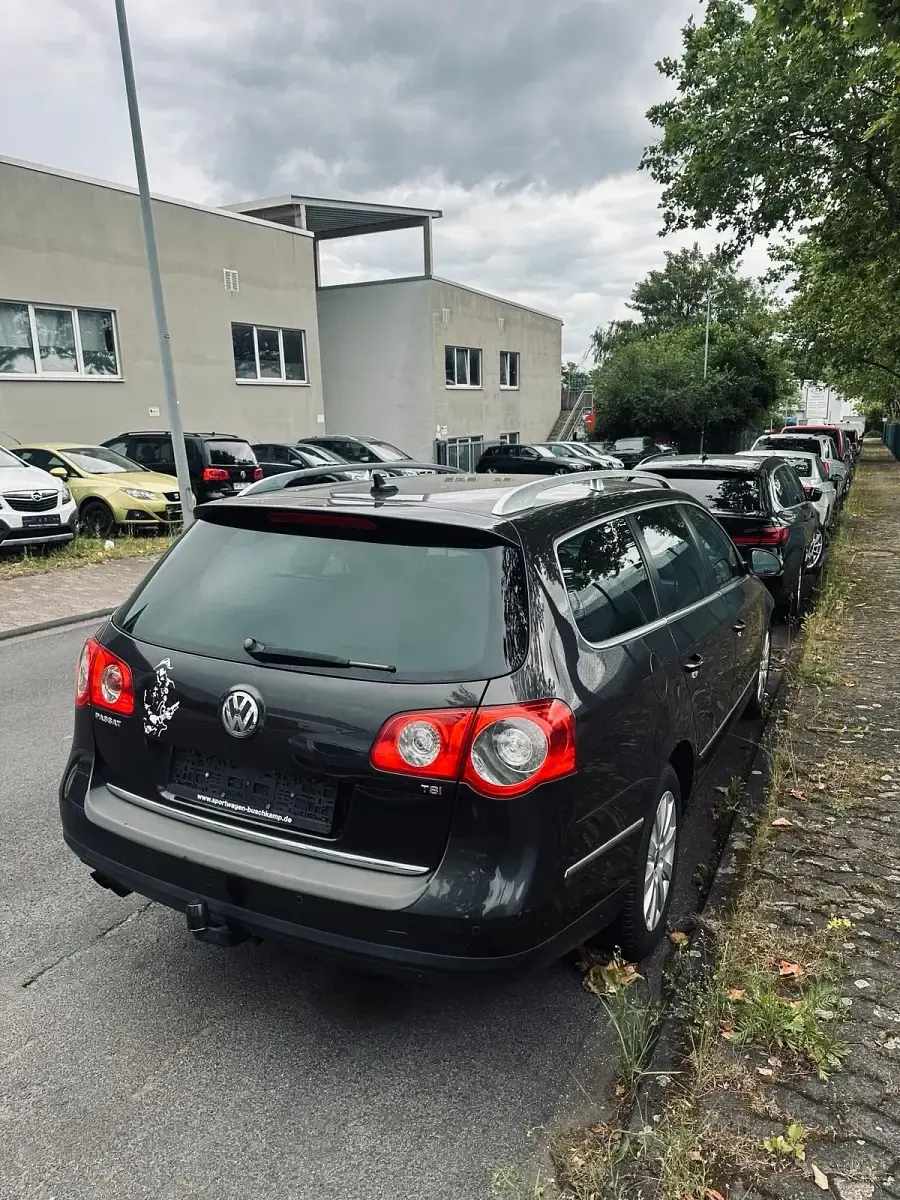 Gebraucht VW Passat 160 PS (117 kW) 2008 Schwarz Kombi