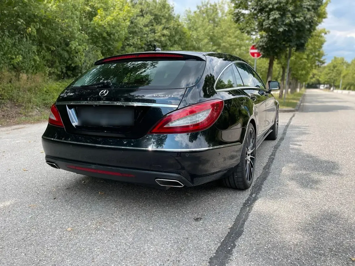 Gebraucht Mercedes CLS350 Shooting Brake 252 PS (185 kW) 2015 Schwarz Kombi